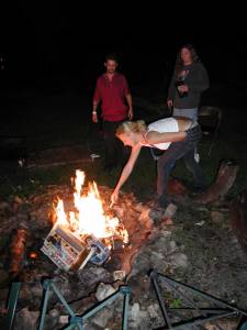 Campfire fun amateur girl-f7niurw5bk.jpg