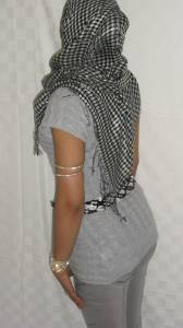 Amateur-Arab-Wife-Posing-In-Hijab-%2830Pics%29-27n09ashx3.jpg