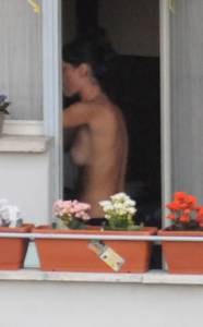 Italian girl next door - spying-27n0pk6uoj.jpg