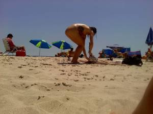 Nude Beach Voyeur Spy x84-h7n0pmrch4.jpg