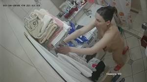Spycam-of-Young-Mom-Naked-Shower-And-Dressing-For-Work-%28x59%29-q7n1acajxr.jpg