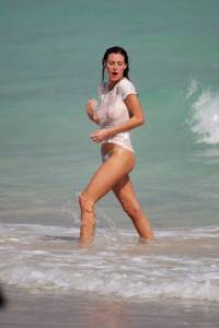 Alejandra Guilmant â€“ Bikini Topless Photoshoot Canddids in Miami Beach-o7n1cw54gf.jpg