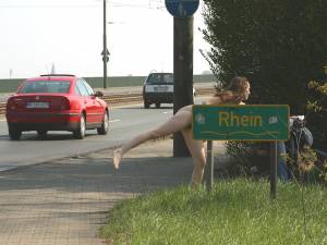 Nude in Public - Lenka L-t7n15xtme1.jpg