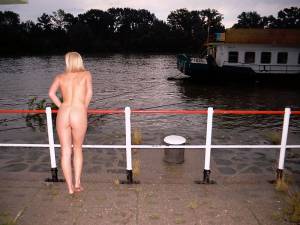 Nude in Public - Krisztina-d7n15tqcs5.jpg