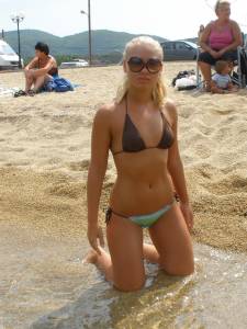 Hot Blonde Hot Vacation (69 Pics)-p7n1wttdjr.jpg
