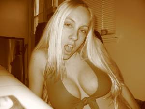 Hot Blonde Big Tits Amateur  [x110]-47n28gpdv4.jpg