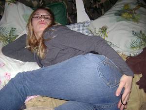 This Teen Hottie loves Cocks and Masturbation (43pics)-67n2mng24j.jpg