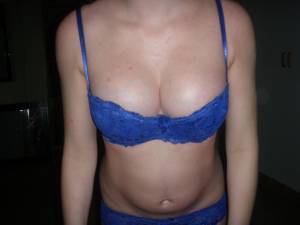 Brunette Ex Girlfriend With Big Tits (41 Photos)-17n34snqam.jpg