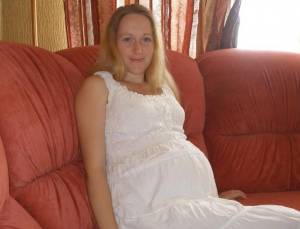 Pregnant-Amateur-Wife-2012-x45-w7n4f890nr.jpg