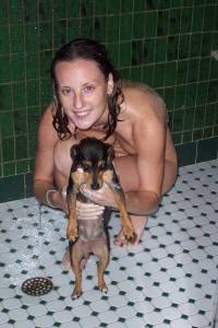 Doggy Shower x20z7n4hcxmbi.jpg