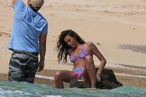 Irina Shayk â€“ Sports Illustrated Topless Photoshoot Candids in Hawaiip7n5f2ls11.jpg
