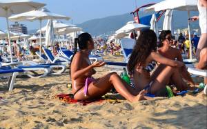 Topless Girls at Varna and Bulgarian Sunny Beach Resort (56 Pics)-h7njntlwim.jpg