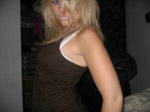 Private-Pics-Of-A-Blonde-Girl-x431-t7nk65pzwv.jpg