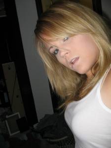 Private Pics Of A Blonde Girl x431-f7nk6255bc.jpg