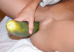 Photos Of Amateur Girls Using Cucumbers For Masturbationi7nkm7uzwo.jpg