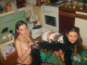 Bisexual teens posing in the kitchen x67-q7nm85sth2.jpg