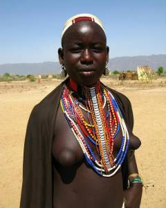 Real African Tribal babes-77nslk4lx1.jpg