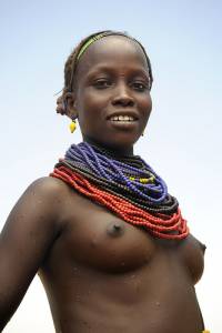 Real African Tribal babes-d7nslk830g.jpg