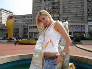 Romanian-Amateur-Blond-x149-e7nuo231m7.jpg