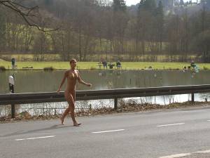 Susanna spears - zuzanna nude in publice7nwetn1bl.jpg