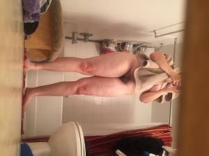BBW Room Mate Caught Naked And Shower (129 Pics)-b7nxd5lbhy.jpg