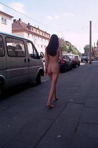 Nude in Public - Judit N-m7nxhpqeii.jpg