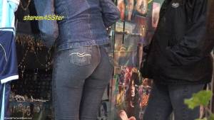 Great Looking Jeans Ass Candid-v7oa99heat.jpg