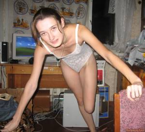 Naked Russian Amateur Teen [x67]-f7ocjnrbhj.jpg