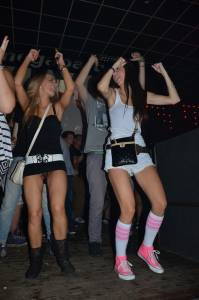 2020.04.15 Club Teens Party Girls Candid Voyeur [50Pics]-v7oemg0203.jpg