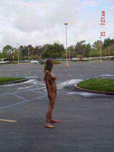 Robyn Nude in Public - Public Nudity - DST6 - 2021-57of5nqeg1.jpg