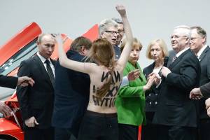 Putin meets Femen activists in Hannover -x7og2msbks.jpg