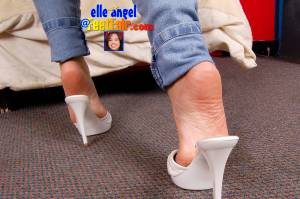 FeetFair - Elle Angel -r7ohc42jxr.jpg