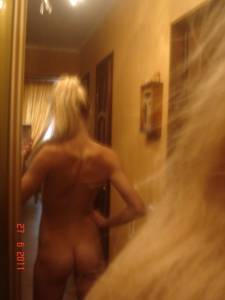 Skinny Hot Blonde Mirror Selfies x29-o7o0vbcrw1.jpg