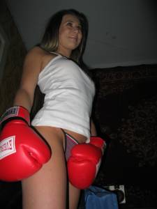 Russian MMA Girlfriend x28-s7o1mcbl2h.jpg