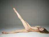 Annalina - Naked - Jan 28a7o2l2txua.jpg