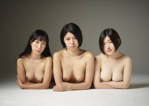 Hinaco, Sayoko, Yun - Tokyo Threesomeg7o6i1xre5.jpg