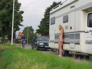 Nude in Public lucik t7o651ba7x