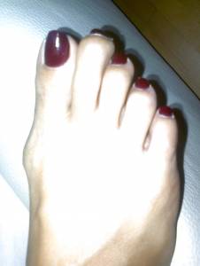 Old and new fres wife red pedicure -07o64i3zkw.jpg