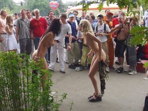 Nude in Public lucik w7o656sj0z