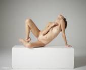 Hannah - Nude Display - Feb 13d7o6rsufmw.jpg