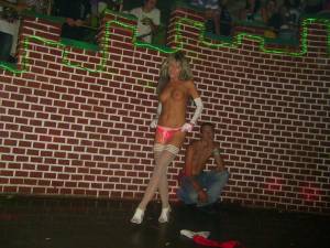 Nightclub Stripper [x211]-c7o7182coz.jpg