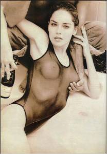 Sharon Stone Collection-e7o7n20jfg.jpg