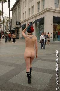 Nude in L.A. (nude in public)Scar_13-3rd_St._Promenade_Images-o7o9sk4v4x.jpg