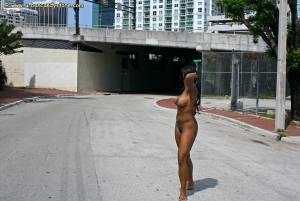 Nude In Public - Cyan_02-57ol8s15uy.jpg