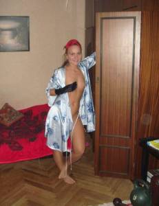 Russian amateur swinger wife [x42]77opv0a5dm.jpg
