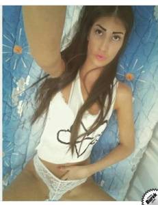 Serbian brunette Sandra Meduza-e7orhwu2ml.jpg