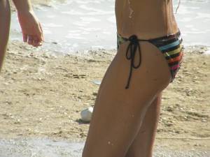 Greek Bikini Candids 1-k7osbfxevj.jpg