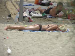 Greek Beach Oiled Up Bikini Cutiep7ow974lzo.jpg