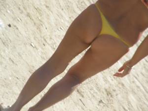 Greek-Beach-MILF-Teasing-After-She-Saw-Me-Spying-s7owvcp0w6.jpg