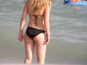 Greek Beach Candids - Teen Redhead Bikini27qbqpnedi.jpg